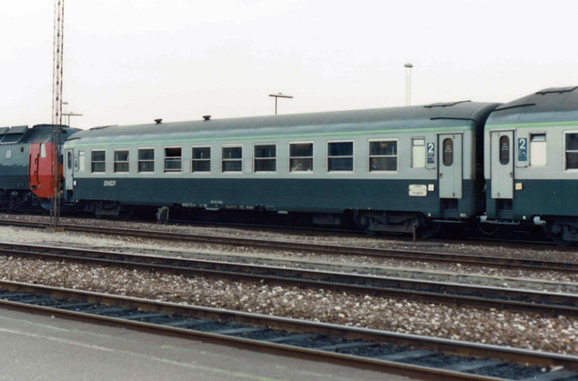 SNCF B9 51 87 20-71 706-6, 28. September 1990 Rødby Færge - Foto ...